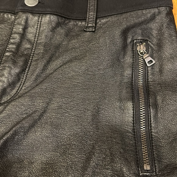 WOMEN’S DKNY PLEATHER FRONT, COTTON STRETCH STYLE JEANS, SIZE: 4 - Picture 7 of 7